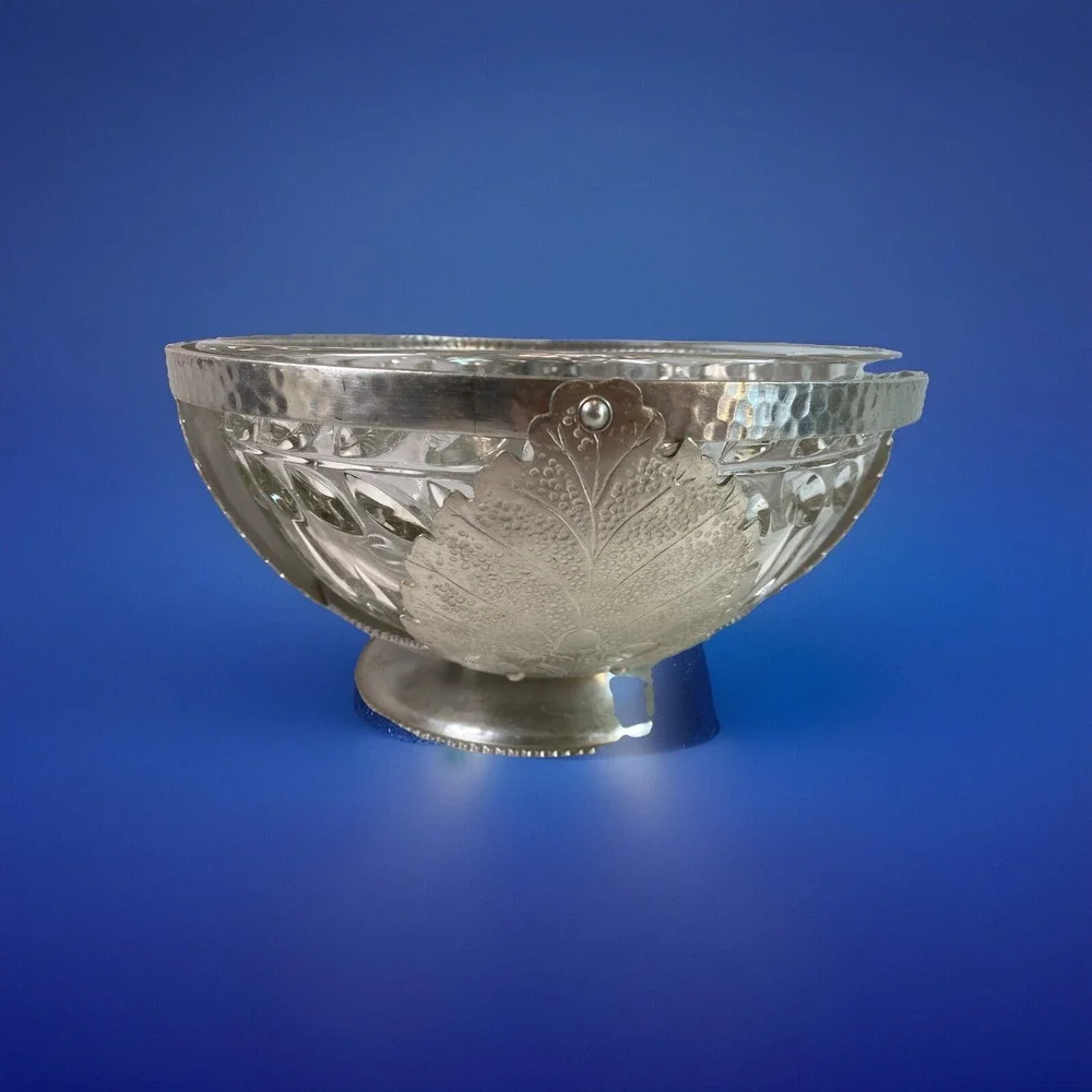 CONTINENTAL SILVER CRYSTAL LINED BOWL  BASKET Leaf's Acorn Design Vintage
